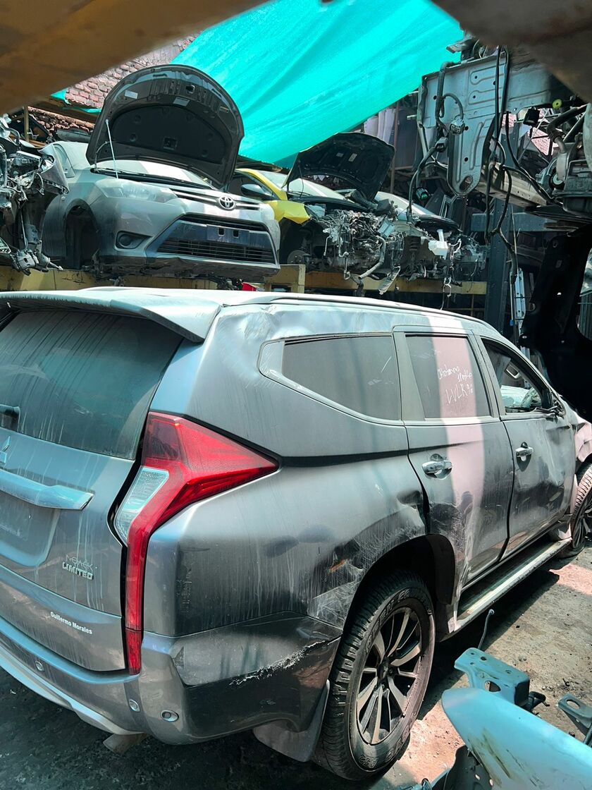  Mitsubishi MONTERO 2018    EN DESARME